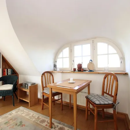 Im Reetdachhaus, Apartment *